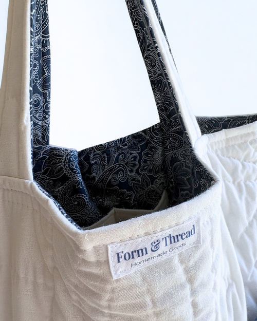 White Quilted Tote (Paisley Interior) - Regular